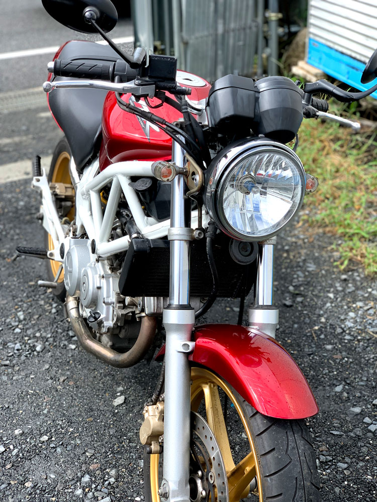 中古バイク 入荷予定！HONDA VTR250 MC33 – 京都のバイクショップSPEC-M（スペックエム）